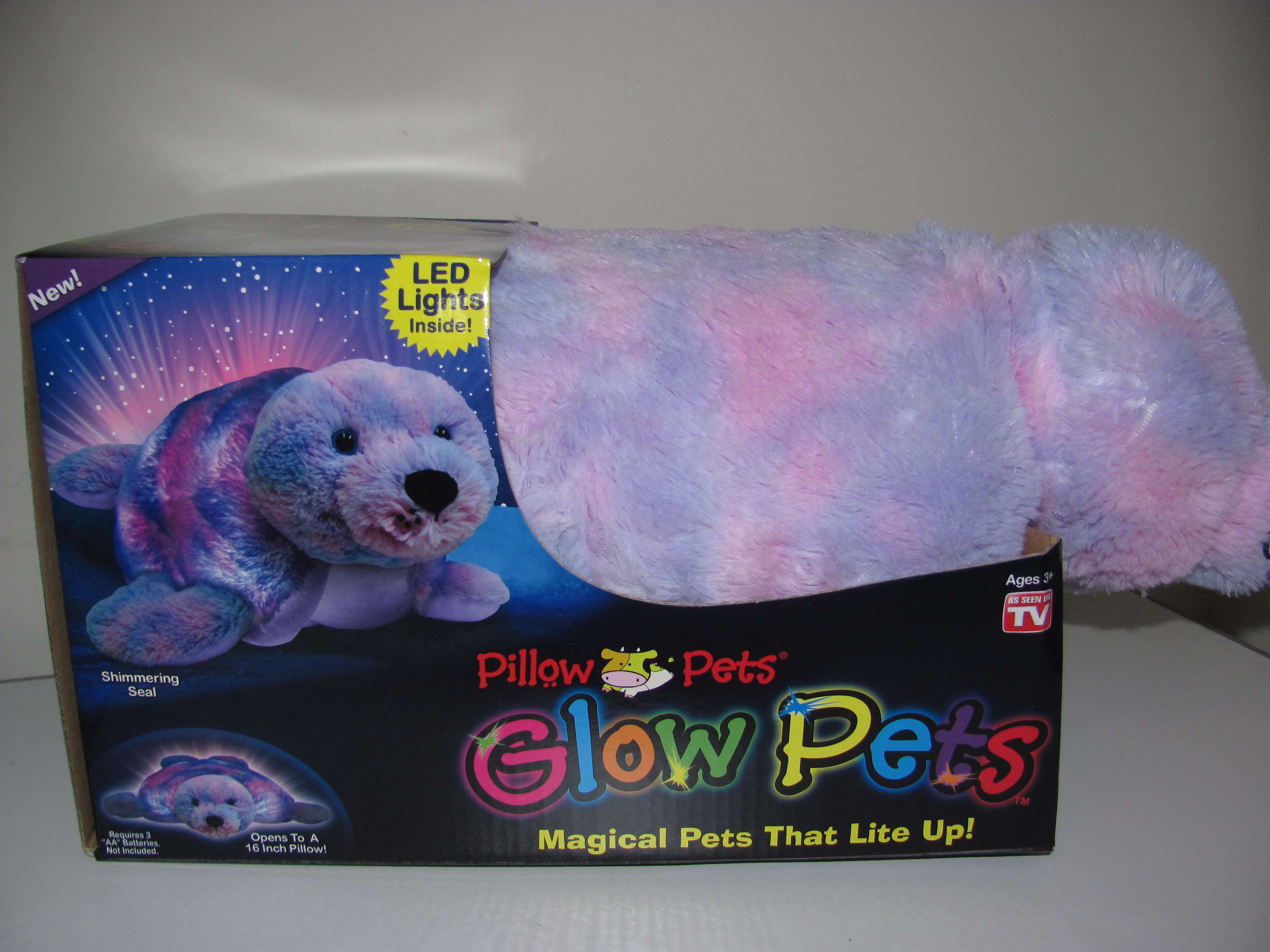 New Pillow Pets Glow Pets Shimmering Seal Magical Pets That Light Up LED Lights
